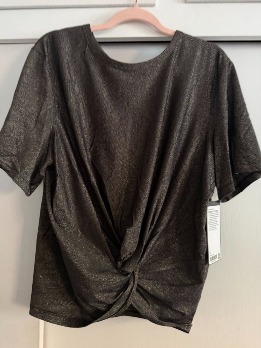 lululemon new with tags crescent tee spark in black/gold sz 14
